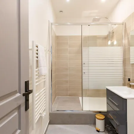 Immogroom - Elegant 3br Steps From Le Palais * 戛纳
